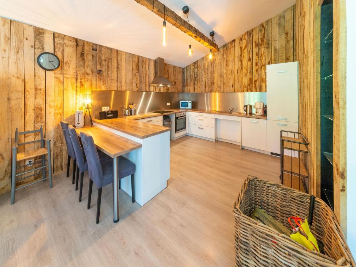 Lush Chalet Near Lake Of B Tgenbach Wirtzfeld Εξωτερικό φωτογραφία